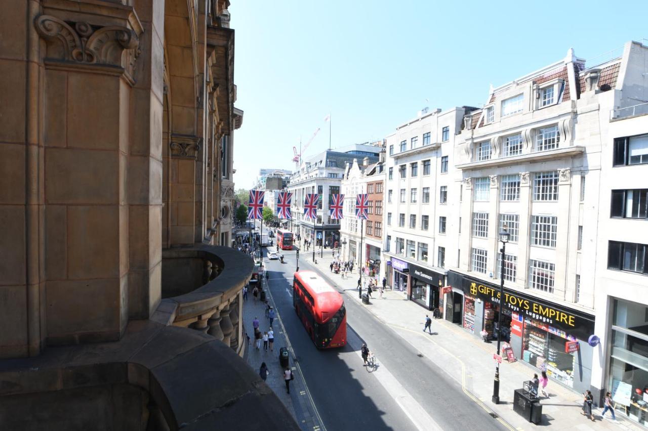 Oxford Street Luxurious 3 Bedroom * Londra